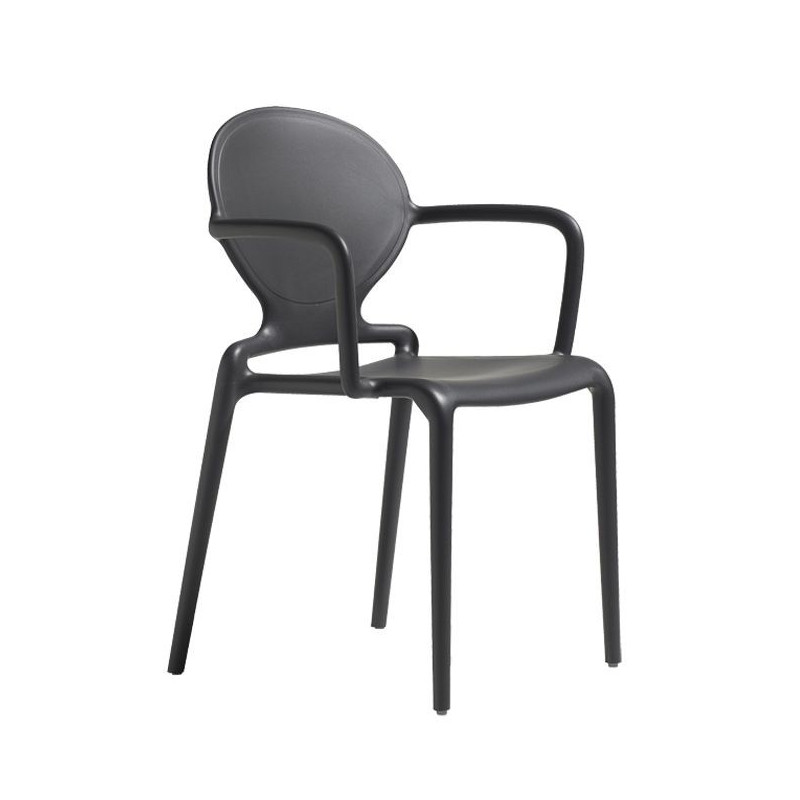 4 Chaises GIO avec accoudoirs par Scab design 4 Chaises GIO avec accoudoirs par Scab design