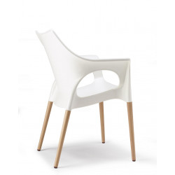 Chaise Natural Ola design par Scab