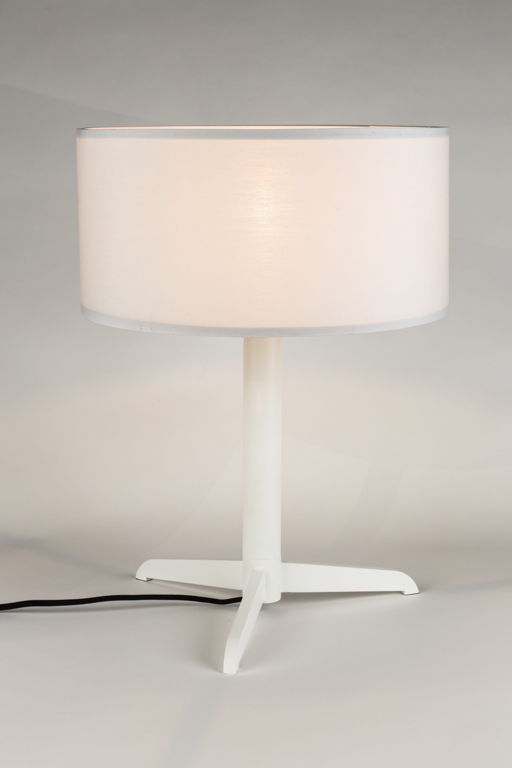Lampe à poser abat-jour tissus Shelby - Zuiver