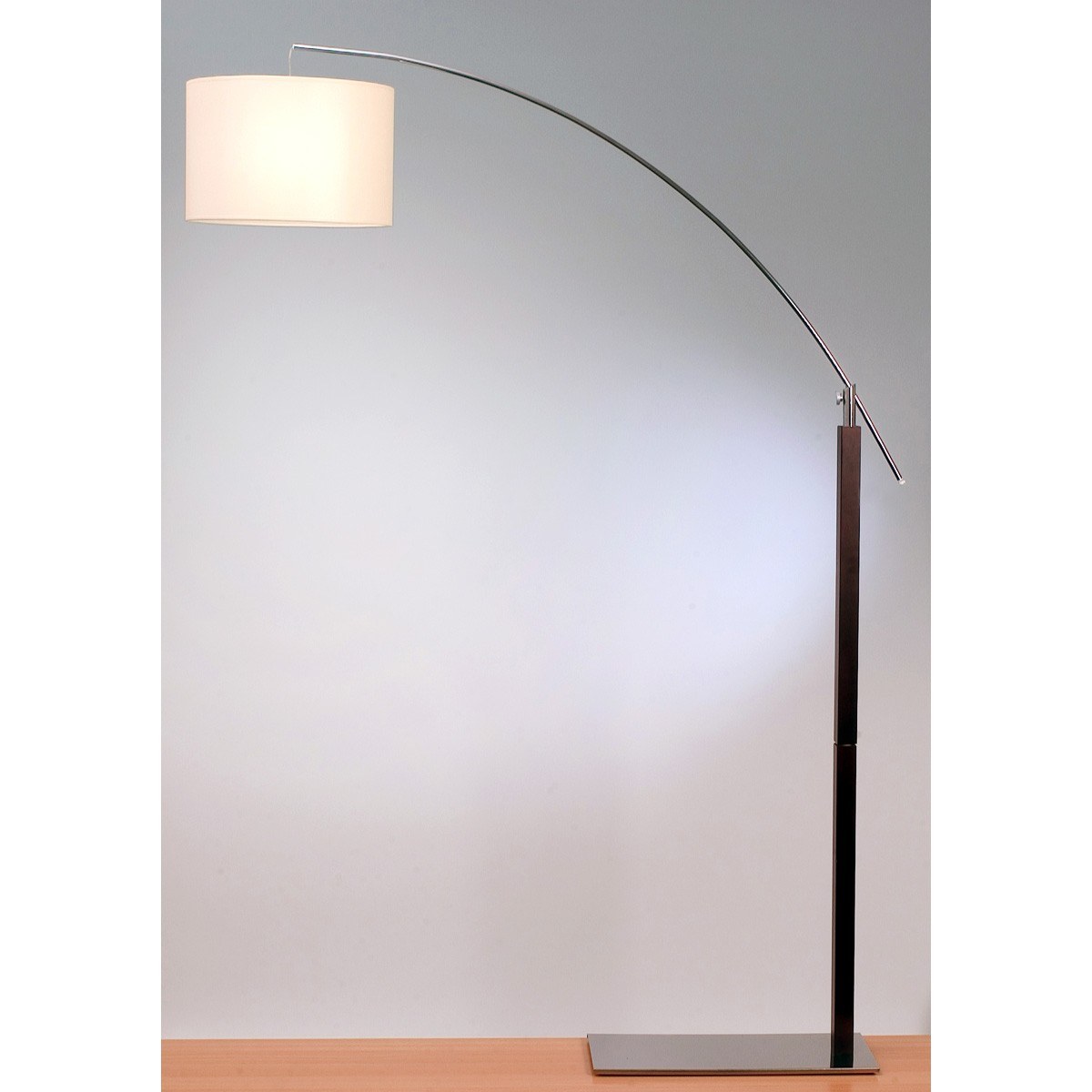 Lampadaire design arc Rainbow Aluminor