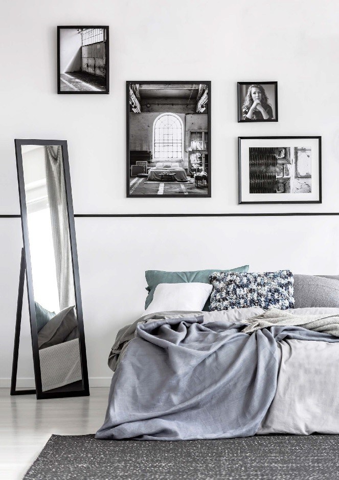 Miroir sur pied noir 160 cm TINA