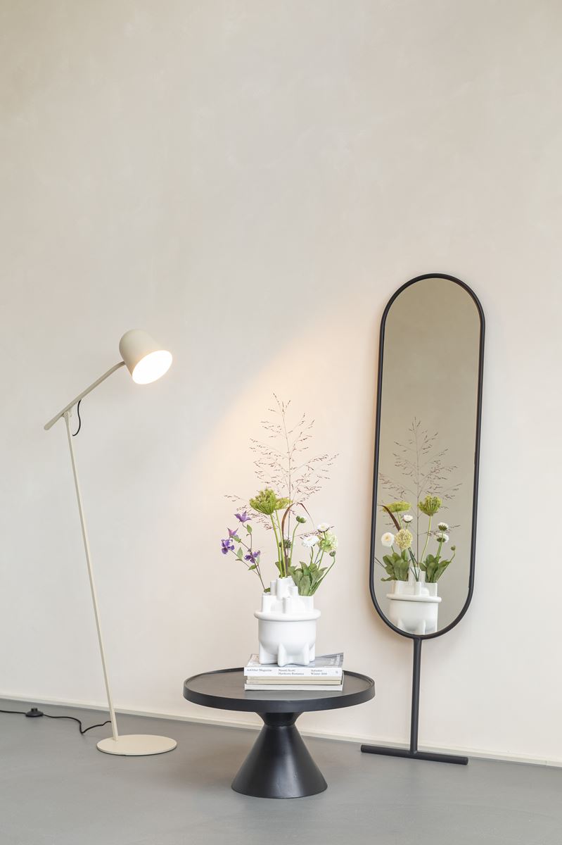 Miroir original sur pied Tess - Zuiver