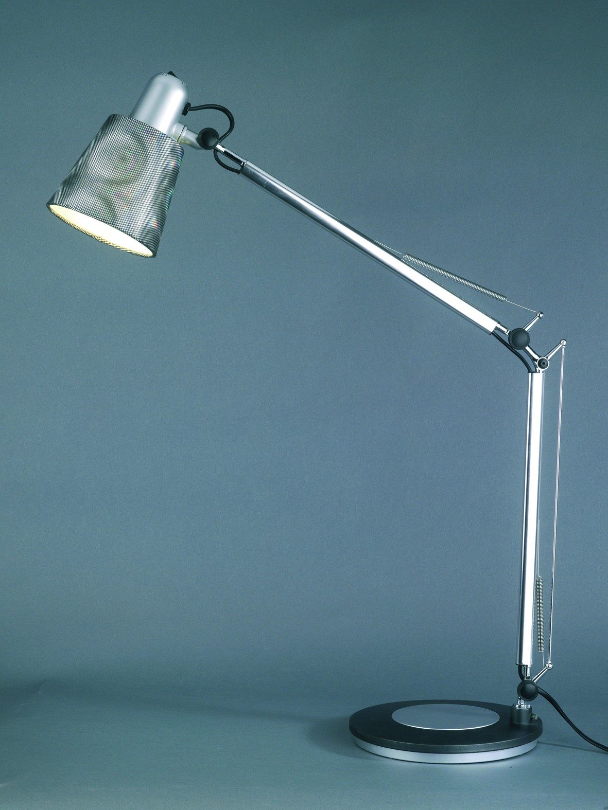 Lampe de bureau Casting2 design et son étau d'accroche